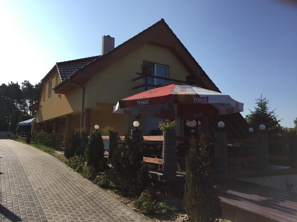 Hotel Zlota Rybka Lubniewice Exterior foto
